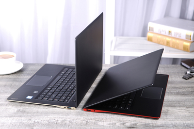 商务蓝色笔记本电脑 品质与性能的完美融合