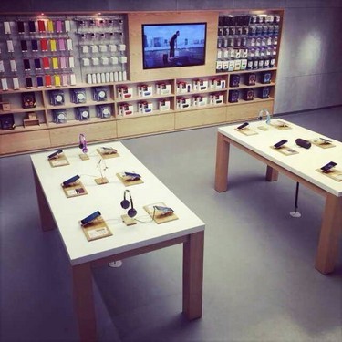 一加北京蓝港线下体验店12月20日盛大开业 技术驱动，服务至上